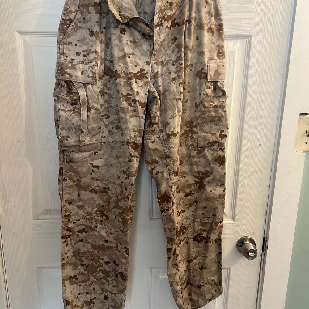 USMC Desert MARPAT MCCUU Camouflage Combat Pants Medium Waist-Regular Length
